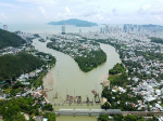 Surface water pollution in Khanh Hoa: Many health risks for children